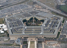 美国军火库存快速下降，部分暂停对欧军售