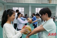 “体”炼成才 湘潭大学举办公益体育中考辅导活动