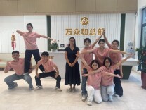 温情康养・青春同行——长沙民政职院医学院社会实践队开展公益活动