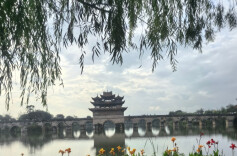 美丽古城看建水