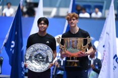 中网综合：辛纳夺冠 女单爆冷