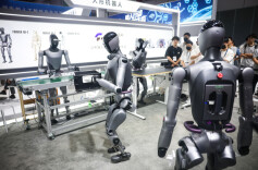 10天连开3场高规格产业大会，沪苏浙皖正批量复制“汽车4小时产业圈”