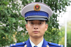 切月饼也能学习消防安全知识，过节与安全两不误