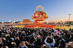 中国年轻人出游“既要又要”带火沉浸式“串游”