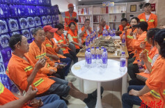 开福区6个工会驿站送月饼