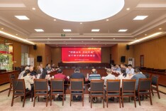 湖南交通职院召开“情暖金秋 共话发展”离退休干部代表座谈会