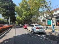 湖南一地50名长期拖欠停车费的车主被立案