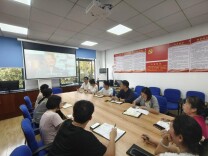 长沙民政职院外语学院学生管理党支部开展9月“一月一课一片一实践”活动