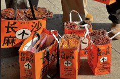 游客撤了，来看看他们扫了哪些长沙特产？