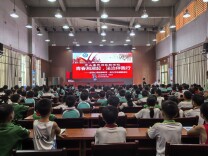 龙山县：法治之光，照亮青少年成长路