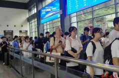 长株潭城际铁路“双节”客流创新高 发送旅客84.76万人次