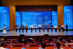 长理学子勇夺挑战杯“揭榜挂帅”高端装备领域“擂主”​