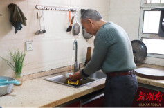 衡山县：汩汩“幸福水”流进千万家 截至10月上旬，该县新增管网延伸30多千米，解决季节性饮水困难830多人