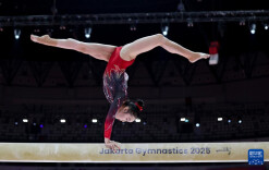体操——世锦赛：中国队亮相女子资格赛