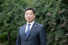 【教育家精神万里行】王炜：中医药领域的逐光者​