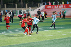 湘西州湾溪小学第一届三大球比赛浓情开赛