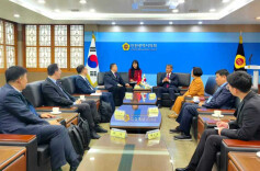 毛万春率湖南省代表团访问韩国 深化友好往来 拓展交流合作