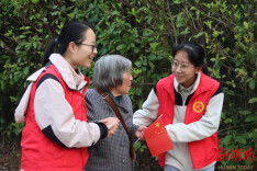 湘潭大学外国语学院举办敬老月系列活动