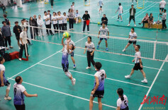 师生携手竞锋芒！湘潭大学举办第二届“湘研杯”师生气排球决赛