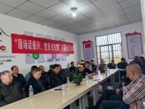 沿江村：屋场座谈碰出“金点子” 实地观摩激发“新动能”