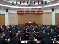 黄军其为全区政法系统领导干部政治轮训班作专题辅导