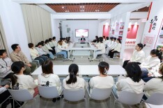 承初心 担医任，湖南中医药大学师生同过主题团日活动