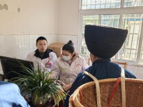 昨晚家庭医生来，今早省里专家到~