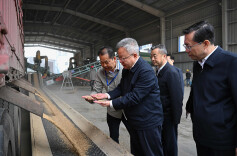 沈晓明调研益阳市经济社会发展情况