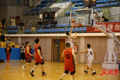 湘潭大学教职工篮球赛总决赛热血开战