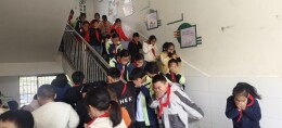 以“演”筑防 以“练”护航——泸溪县武溪镇第二小学开展消防应急疏散演练
