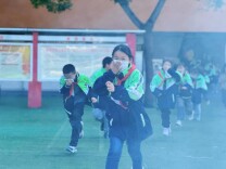 麻阳苗族自治县第一锦江小学开展消防疏散演练，筑牢校园防火墙