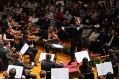 金秋北京大批首演作品带动连锁反应，“演艺之都”实力与活力并存