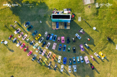 瑜伽与艺术光影中，长沙万象城“定格万象”