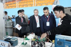 湖南省第九届研究生电子设计大赛在长沙理工大学举行