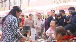怀化市首届银发经济消费艺术周举行摄影擂台赛 定格银发风采 记录康乐瞬间