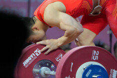 全运会｜特写：离开前，他留下一吻