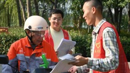 长理学子赴洋湖湿地开展“节水净滩”社会实践