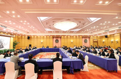 毛伟明赴深圳学习考察并与湘商代表座谈