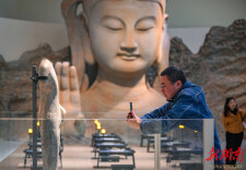 “改写艺术史的杰作”来了 在湖南省博物馆，凝望“东方微笑”