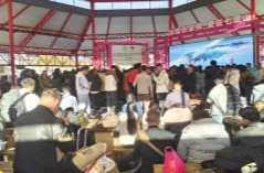 首日800人报名抽出20人参赛  七星山第三届荒野求生报名火爆