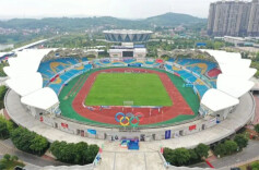 长沙坐稳榜首？邵阳冲进前八？其实到邵阳逛吃比看球更酸爽……