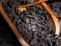 一杯干净黑茶：匠心坚守与品饮初心