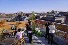 北京胡同之根文化体验馆亮相，可品茗观展赏古城