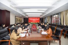 湖南交通职院举行学生思想政治教育工作研讨会暨省级辅导员综合发展工作室揭牌仪式