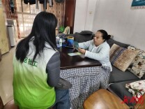 麓谷街道社工站开展“汇爱湘江 童心护航”关爱服务