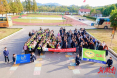 浏阳洞阳镇：“书香”传递新知 沪湘情谊暖校园