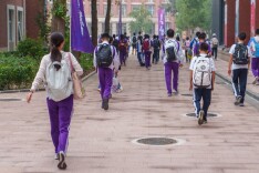 “空心的不是孩子，是家长”：作家梁鸿追问青少年心理问题