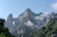 Tianmen Mountain National Forest Park Reenters List of Global 100 Best Things to Do