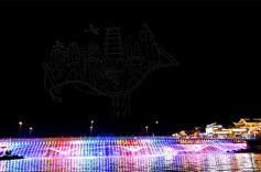 Drone Light Show Assists Booming Night Economy in Zhangjiajie