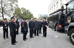 毛伟明观摩全省公安机关实战演练